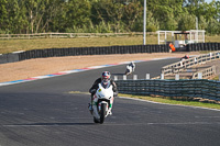 enduro-digital-images;event-digital-images;eventdigitalimages;mallory-park;mallory-park-photographs;mallory-park-trackday;mallory-park-trackday-photographs;no-limits-trackdays;peter-wileman-photography;racing-digital-images;trackday-digital-images;trackday-photos